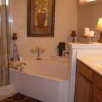 Maid Service Memphis 'After' Photo: Bathroom with Soaker Tub
